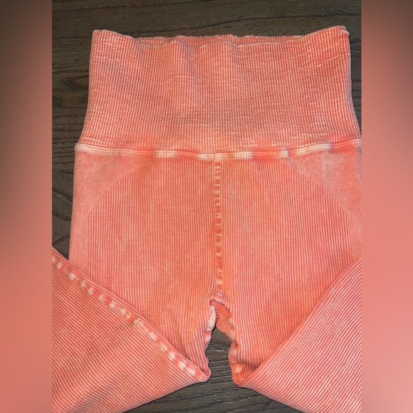 NWOT tags. Washed once only FREE PEOPLE LEGGINGS - Picture 1 of 7